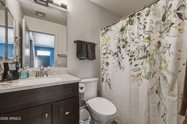 9421 S 1ST Avenue, Phoenix, AZ 85041