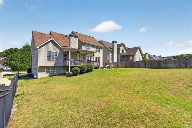 300 Wild Barley Way, Loganville, GA 30052