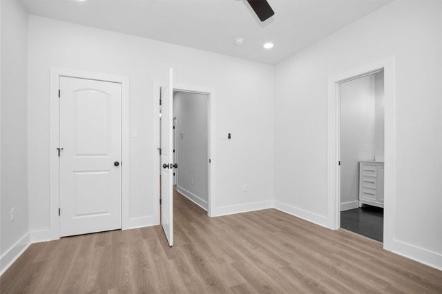 8214 Cowart Street, Houston, TX 77029