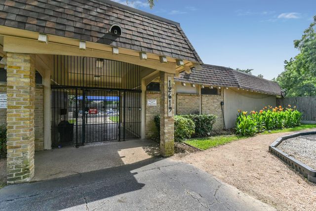 12802 Westmere Drive, Houston, TX 77077