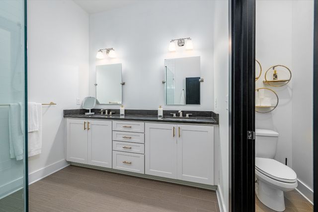 414B 37th Ave, N, Nashville, TN 37209