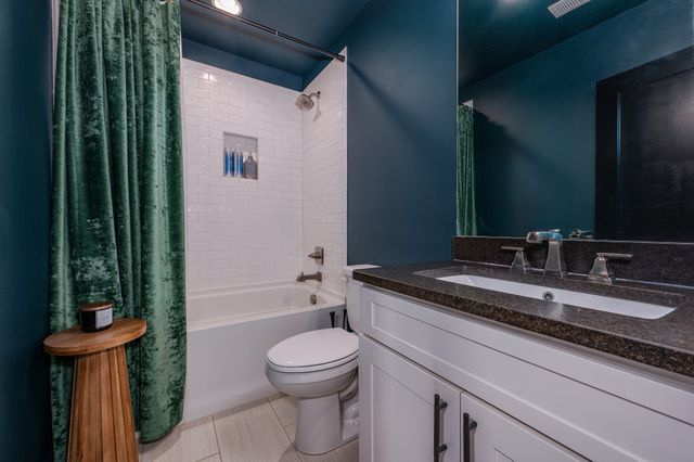 414B 37th Ave, N, Nashville, TN 37209