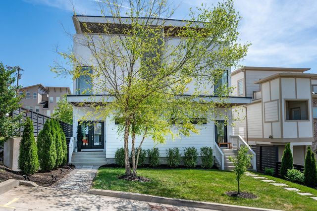 414B 37th Ave, N, Nashville, TN 37209