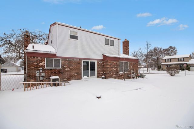 22162 Provincial Street, Woodhaven, MI 48183