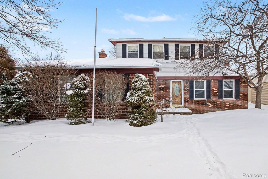 22162 Provincial Street, Woodhaven, MI 48183