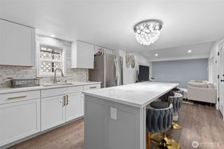 23708 Locust Way #23, Bothell, WA 98021