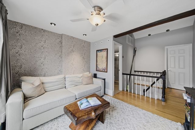 2 Lyndeboro Pl, Boston, MA 02116