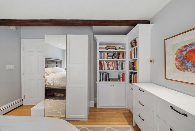 2 Lyndeboro Pl, Boston, MA 02116