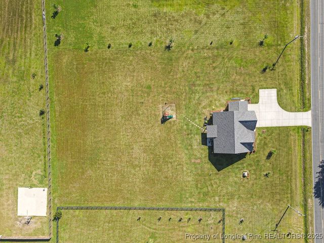 2935 Duck Pond Road, Linden, NC 28356