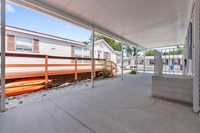 8536 FANTASIA PARK WAY, Riverview, FL 33578