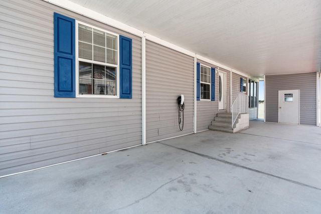 8536 FANTASIA PARK WAY, Riverview, FL 33578