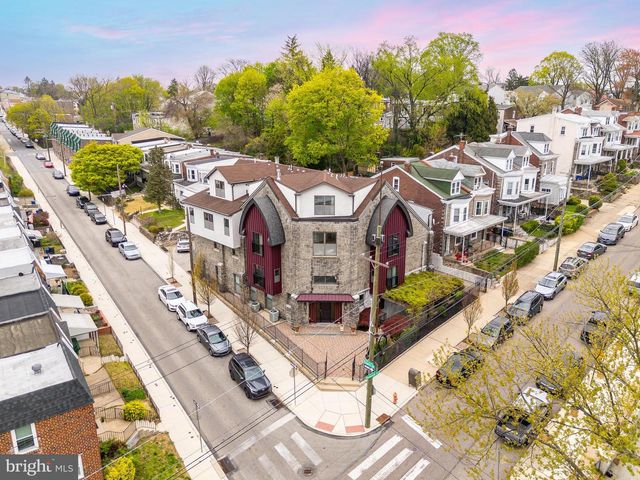 4557 MANAYUNK AVE, Philadelphia, PA 19128