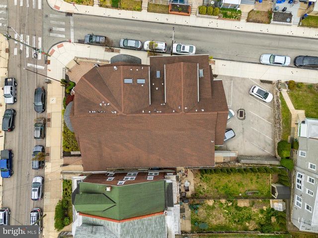 4557 MANAYUNK AVE, Philadelphia, PA 19128