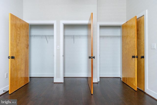 4557 MANAYUNK AVE, Philadelphia, PA 19128