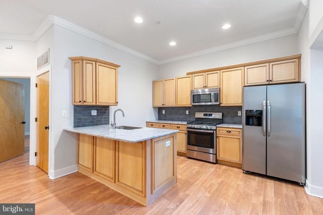 4557 MANAYUNK AVE, Philadelphia, PA 19128