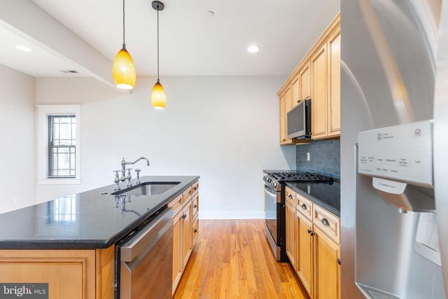 4557 MANAYUNK AVE, Philadelphia, PA 19128