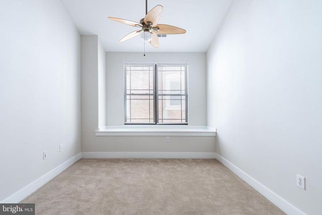 4557 MANAYUNK AVE, Philadelphia, PA 19128