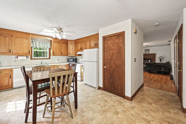 72 Talmadge Hill Road, Prospect, CT 06712