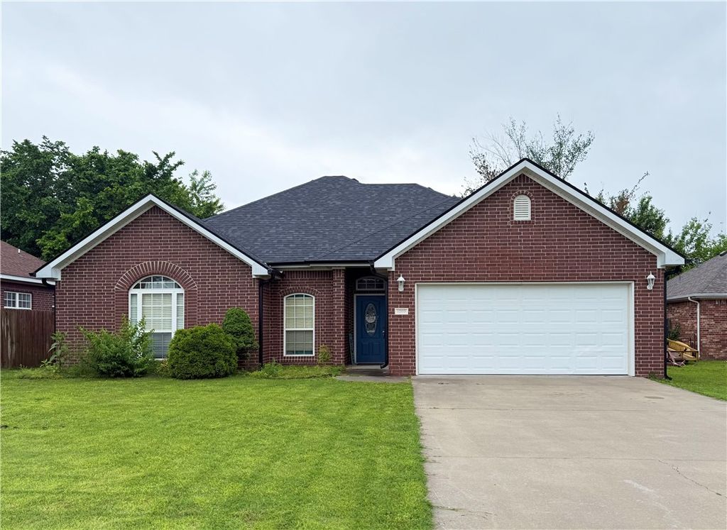1203 22nd Place, Rogers, AR 72756