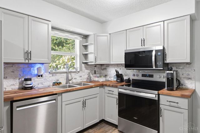4120 Bonita Drive, Middletown, OH 45044