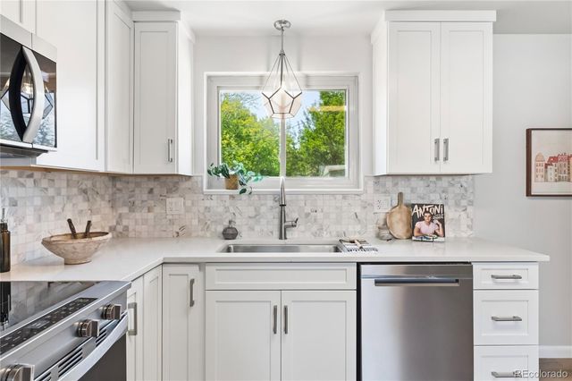 7637 Quay Street, Arvada, CO 80003