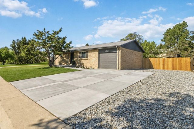 7637 Quay Street, Arvada, CO 80003