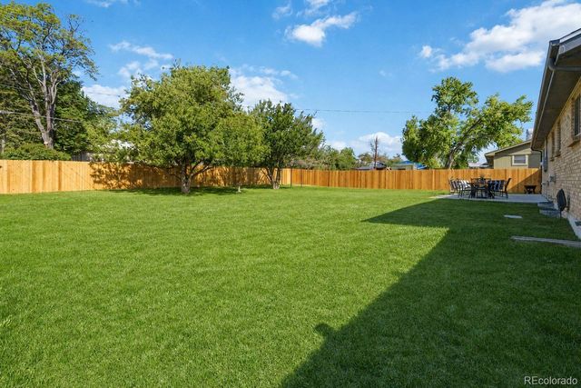 7637 Quay Street, Arvada, CO 80003