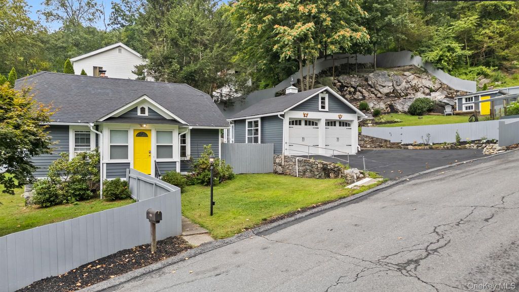 3785 Perry Street, Jefferson Valley, NY 10535