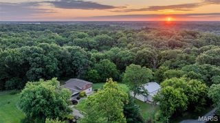 1208 Bethany Lane, Godfrey, IL 62035