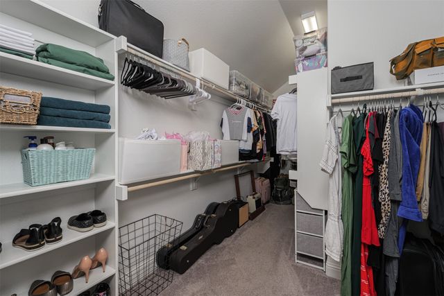 279 Moonshadow Drive, Waxahachie, TX 75165