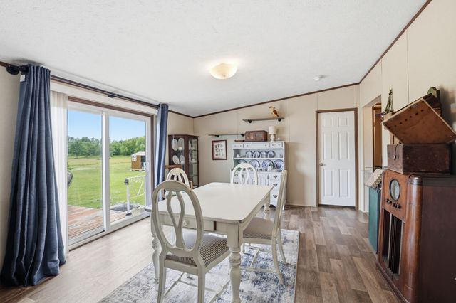 515 Blakefield Dr, Schriever, LA 70395