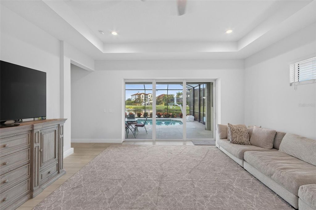 Image 11 of property listing at 5504 TITLE ROW DRIVE, Bradenton, FL 34210