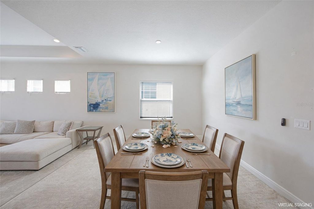 Image 12 of property listing at 5504 TITLE ROW DRIVE, Bradenton, FL 34210