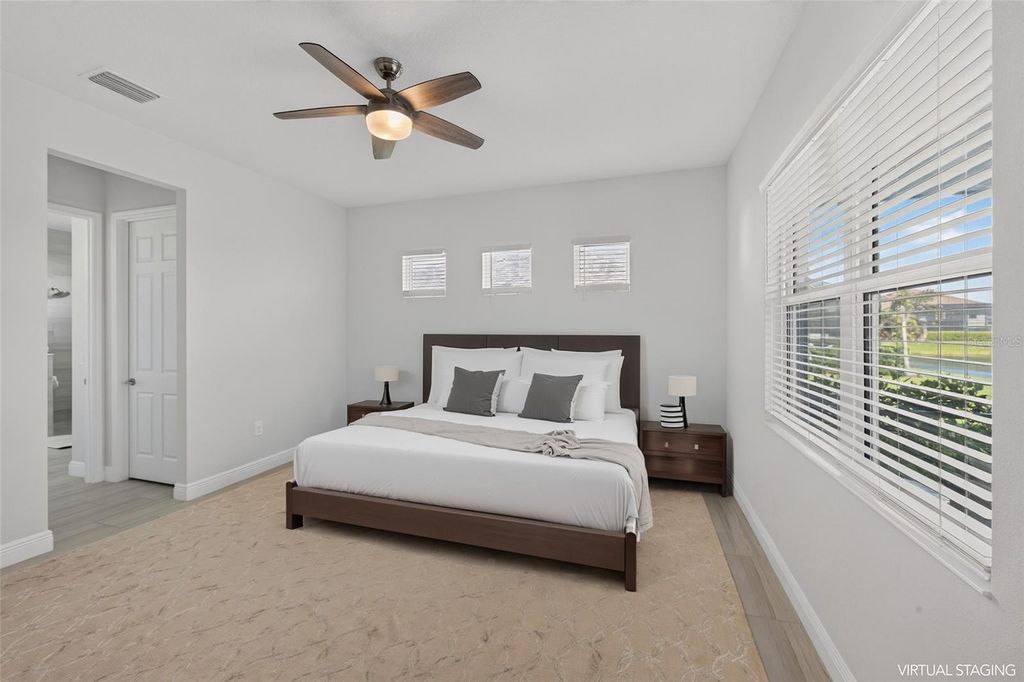 Image 13 of property listing at 5504 TITLE ROW DRIVE, Bradenton, FL 34210