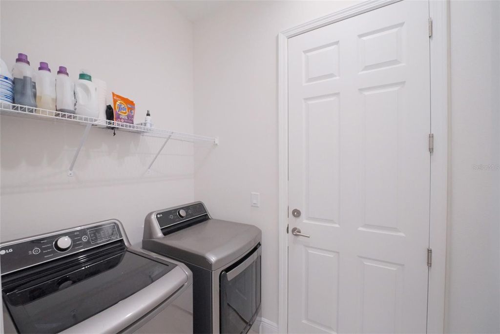 Image 26 of property listing at 5504 TITLE ROW DRIVE, Bradenton, FL 34210