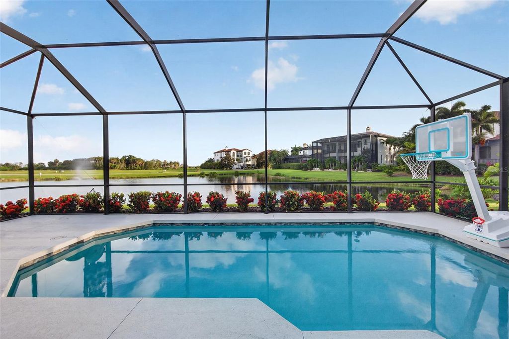 Image 27 of property listing at 5504 TITLE ROW DRIVE, Bradenton, FL 34210