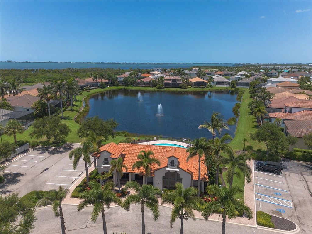 Image 37 of property listing at 5504 TITLE ROW DRIVE, Bradenton, FL 34210