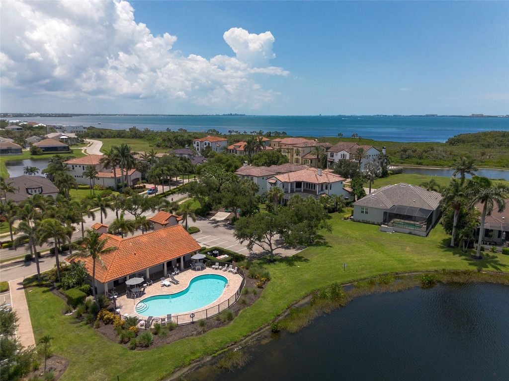 Image 38 of property listing at 5504 TITLE ROW DRIVE, Bradenton, FL 34210