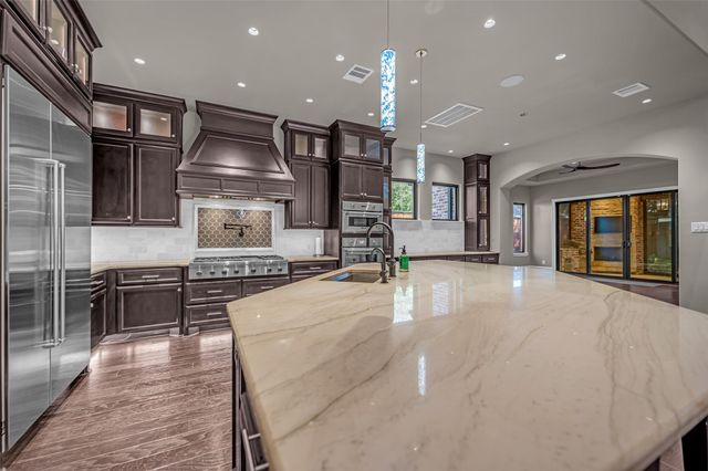 4719 Waring Street, Houston, TX 77027
