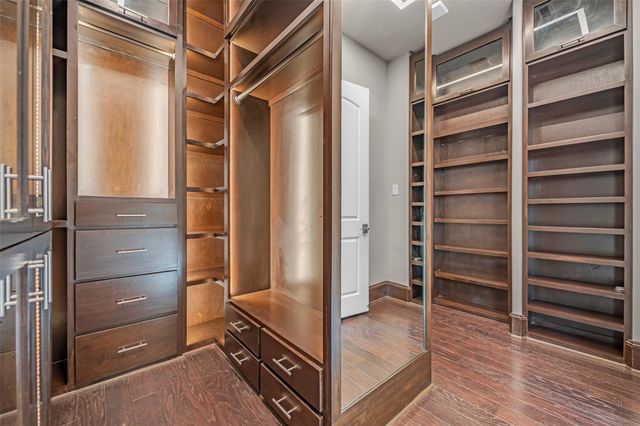 4719 Waring Street, Houston, TX 77027