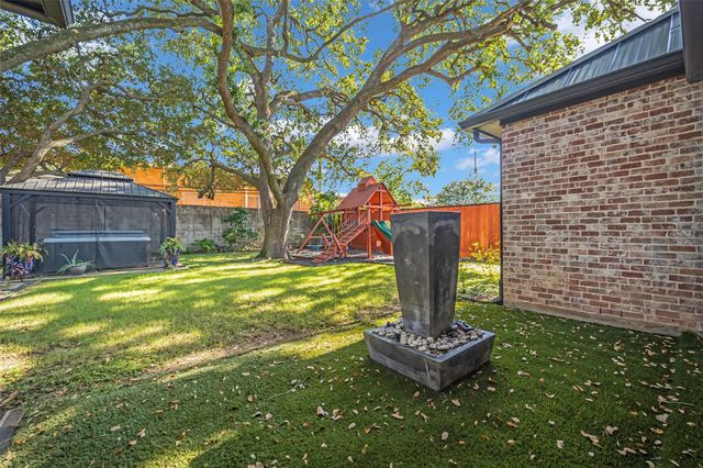 4719 Waring Street, Houston, TX 77027
