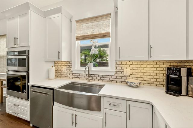 3311 W WISCONSIN AVENUE, Tampa, FL 33611