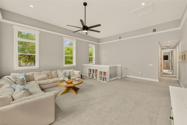 3311 W WISCONSIN AVENUE, Tampa, FL 33611