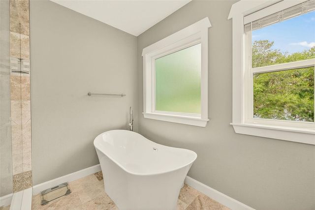 3311 W WISCONSIN AVENUE, Tampa, FL 33611