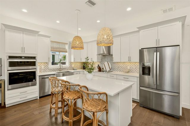 3311 W WISCONSIN AVENUE, Tampa, FL 33611
