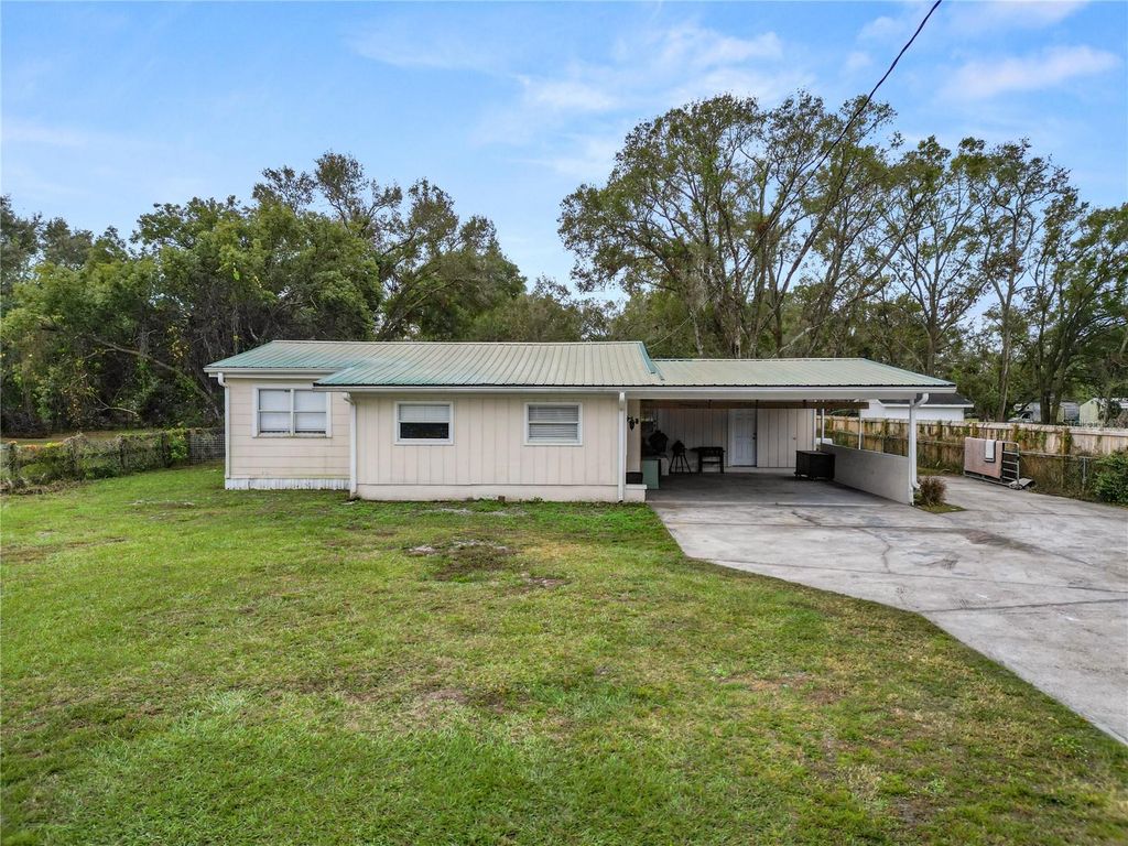 210 WILDER ROAD, Lakeland, FL 33809