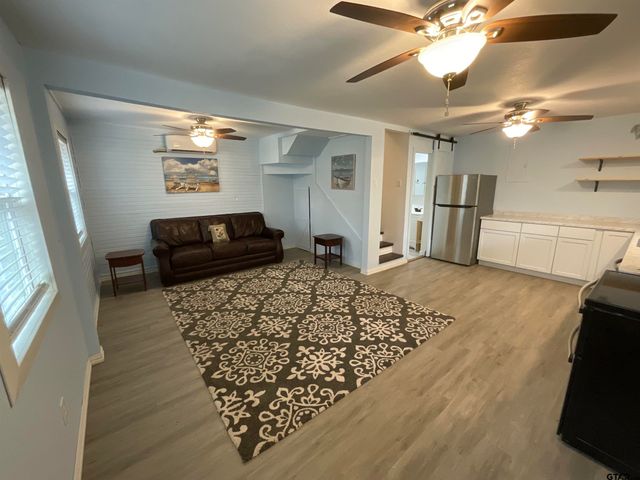 319 Christine Drive, Bullard, TX 75757