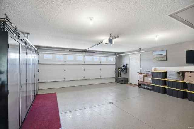 1601 Birch Run, Auburn, IN 46706