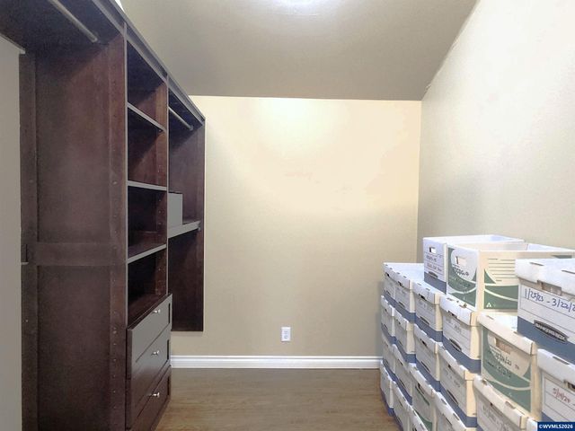 1387 Windsong Ct NW, Salem, OR 97304