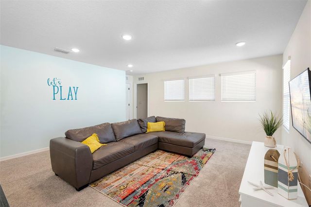 2092 FLEMING MIST PLACE, Kissimmee, FL 34747